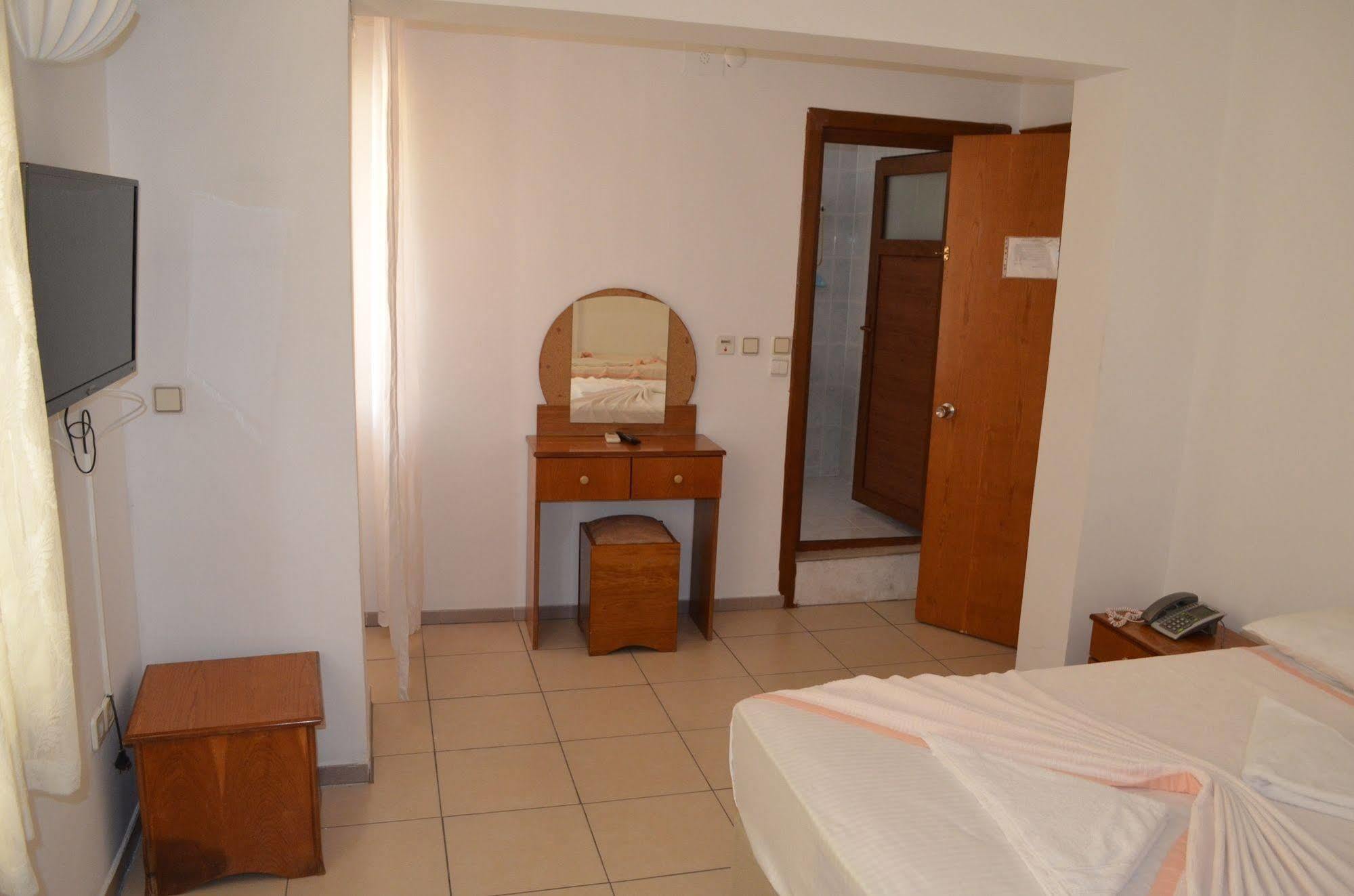 Hotel Prens Yildiz Ayvalı Buitenkant foto